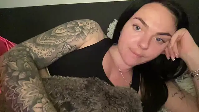 yorkshiregal online show from 02/21/26, 08:32