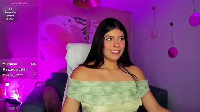 MiaDlucca online show from 03/01/25, 12:50