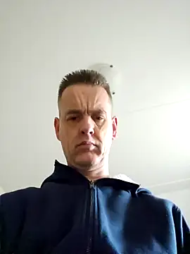 Snapshot of Hectorthyssen1 chatting on 01/25/25, 01:08 Hectorthyssen1 online show from 01/25/25, 01:08