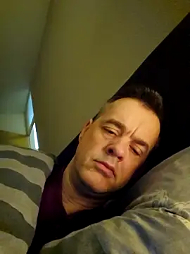 Snapshot of Hectorthyssen1 chatting on 02/16/25, 08:43 Hectorthyssen1 online show from 02/16/25, 08:43