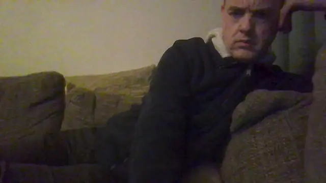 Snapshot of Hectorthyssen1 chatting on 02/28/25, 10:39 Hectorthyssen1 online show from 02/28/25, 10:39