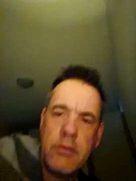 Snapshot of Hectorthyssen1 chatting on 03/04/25, 07:08 Hectorthyssen1 online show from 03/04/25, 07:08