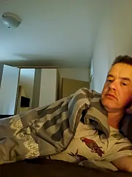 Snapshot of Hectorthyssen1 chatting on 09/13/25, 06:46 Hectorthyssen1 online show from 09/13/25, 06:46