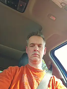 Snapshot of Hectorthyssen1 chatting on 04/24/26, 02:19 Hectorthyssen1 online show from 04/24/26, 02:19