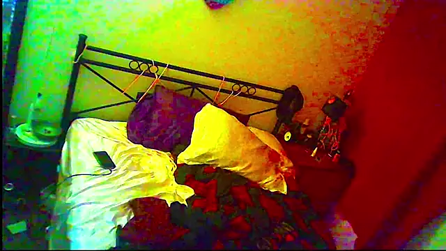 ingrid1982 online show from 05/22/26, 06:35