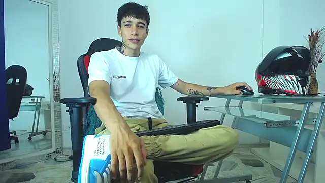 Zacktk7 online show from 01/06/25, 09:00