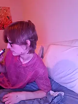 IzanamiNova online show from 01/08/25, 04:23