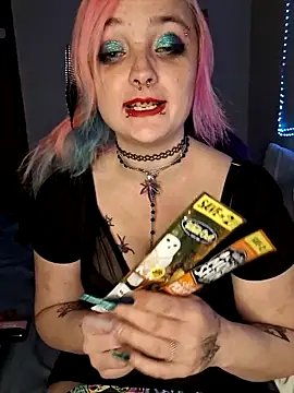 IzanamiNova online show from 03/12/25, 09:55