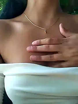 Baby Niels online show from 01/15/25, 04:11