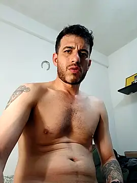 Snapshot of jhonyhot9292 chatting on 02/10/26, 02:04 jhonyhot9292 online show from 02/10/26, 02:04