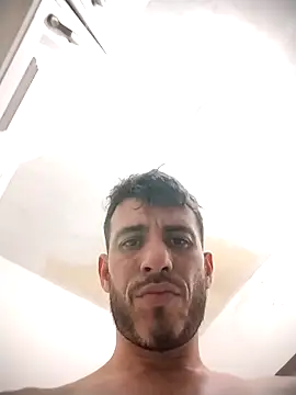 Snapshot of jhonyhot9292 chatting on 02/26/26, 06:56 jhonyhot9292 online show from 02/26/26, 06:56