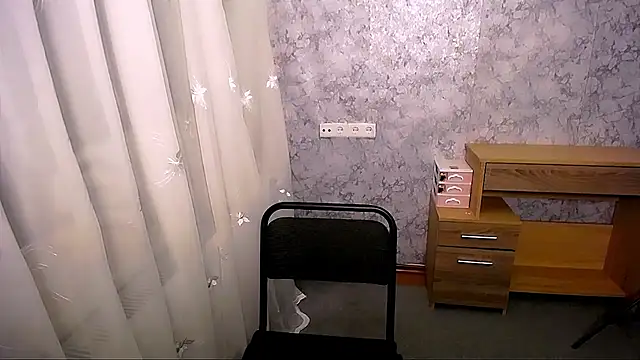 Queen ofLove online show from 12/23/24, 01:56