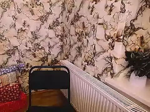 Queen ofLove online show from 01/31/25, 01:12