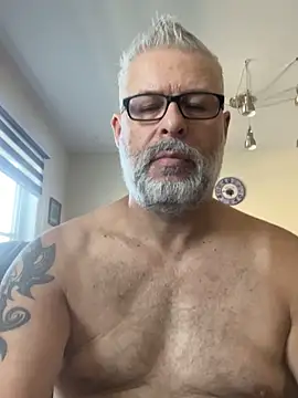 Silverfoxxx-73 online show from 09/27/25, 02:55