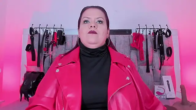 vanessa moka online show from 03/18/25, 03:21