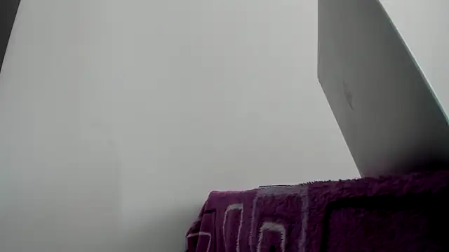 Snapshot of sophiee_evanss_ chatting on 11/10/25, 05:34 sophiee evanss online show from 11/10/25, 05:34