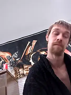 Snapshot of kinkyandmarried chatting on 01/11/25, 03:20 kinkyandmarried online show from 01/11/25, 03:20