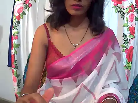 Snapshot of sexy_janu25 chatting on 10/10/25, 04:28 sexy janu25 online show from 10/10/25, 04:28