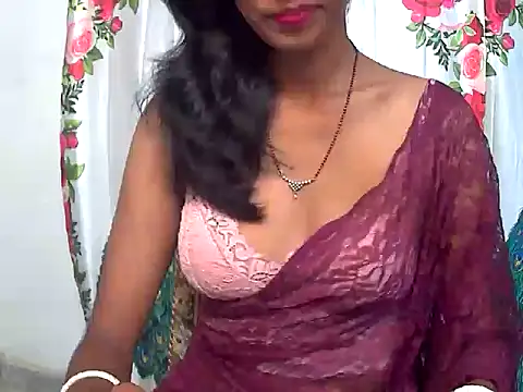 Snapshot of sexy_janu25 chatting on 03/25/26, 03:40 sexy janu25 online show from 03/25/26, 03:40