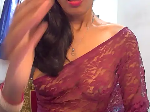 Snapshot of sexy_janu25 chatting on 04/22/26, 05:32 sexy janu25 online show from 04/22/26, 05:32