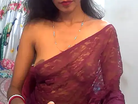 Snapshot of sexy_janu25 chatting on 07/21/26, 10:28 sexy janu25 online show from 07/21/26, 10:28