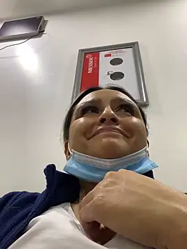 Snapshot of Keittly_ chatting on 12/05/25, 02:53 Keittly online show from 12/05/25, 02:53