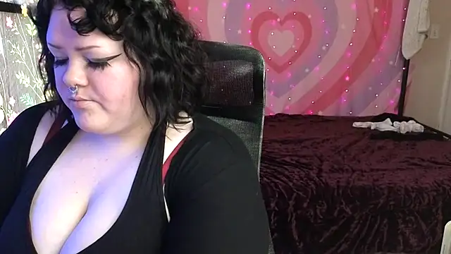 Flamefairy710 online show from 01/15/25, 03:18