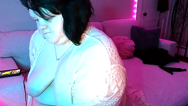 Flamefairy710 online show from 02/19/25, 11:49