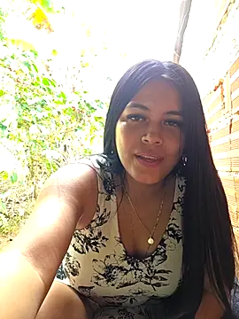 Snapshot of jade_xxx chatting on 11/08/25, 07:23 jade xxx online show from 11/08/25, 07:23