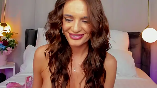 CarlaWhite online show from 03/04/25, 10:46