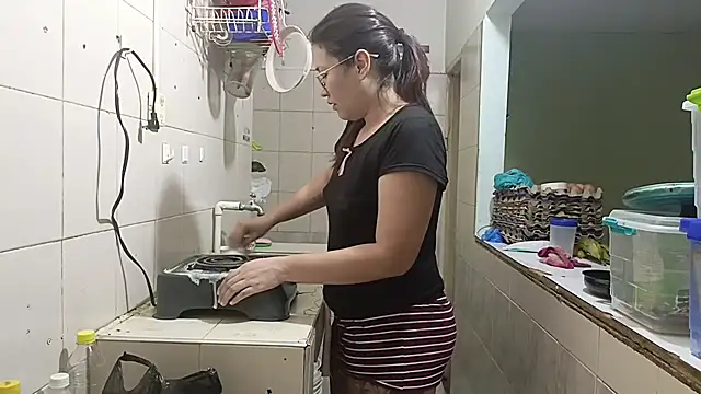 Snapshot of luxandracon23 chatting on 02/12/25, 10:56 luxandracon23 online show from 02/12/25, 10:56