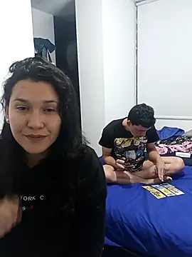 Snapshot of luxandracon23 chatting on 10/24/25, 03:14 luxandracon23 online show from 10/24/25, 03:14