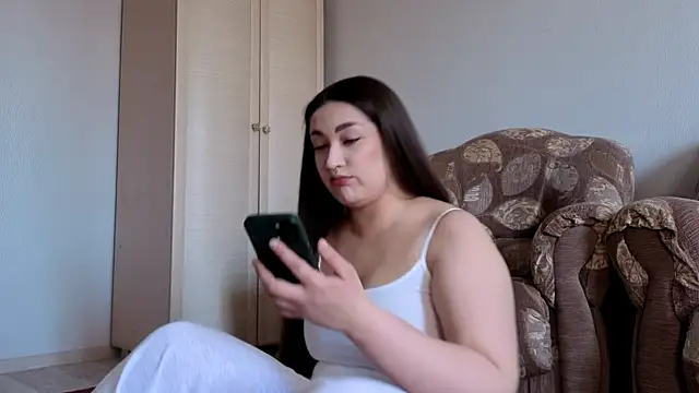 Snapshot of Aria_Blisss chatting on 04/20/26, 04:59 Aria Blisss online show from 04/20/26, 04:59