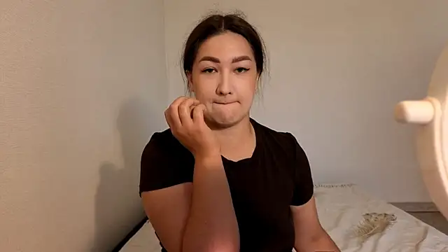 Aria Blisss online show from 07/09/26, 01:31