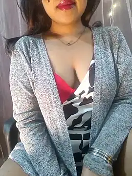 deslisexpriya online show from 12/18/25, 04:18