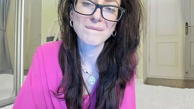 Snapshot of Baby_Jewel chatting on 12/11/24, 05:48 Baby Jewel online show from 12/11/24, 05:48