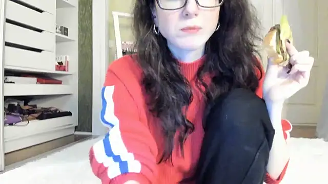 Snapshot of Baby_Jewel chatting on 01/10/25, 11:11 Baby Jewel online show from 01/10/25, 11:11