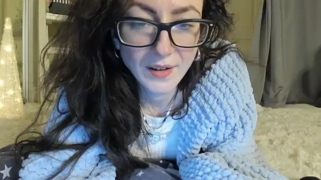 Snapshot of Baby_Jewel chatting on 01/24/25, 03:24 Baby Jewel online show from 01/24/25, 03:24