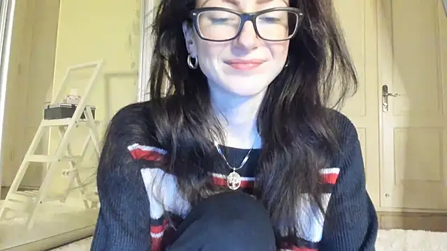 Snapshot of Baby_Jewel chatting on 02/01/25, 11:10 Baby Jewel online show from 02/01/25, 11:10