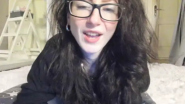 Snapshot of Baby_Jewel chatting on 02/06/25, 02:15 Baby Jewel online show from 02/06/25, 02:15