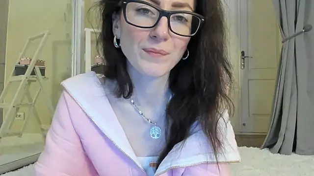 Snapshot of Baby_Jewel chatting on 02/23/25, 11:11 Baby Jewel online show from 02/23/25, 11:11