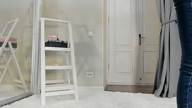 Snapshot of Baby_Jewel chatting on 03/02/25, 11:07 Baby Jewel online show from 03/02/25, 11:07