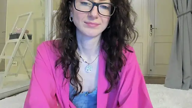 Snapshot of Baby_Jewel chatting on 03/11/25, 11:23 Baby Jewel online show from 03/11/25, 11:23