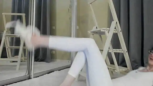 Snapshot of Baby_Jewel chatting on 03/15/25, 02:12 Baby Jewel online show from 03/15/25, 02:12