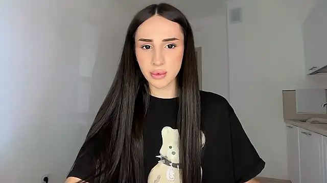 Kim Oberlin  online show from 03/27/26, 12:05