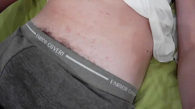 Snapshot of maxdoingthings chatting on 01/11/25, 10:40 maxdoingthings online show from 01/11/25, 10:40