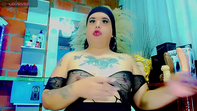 nauthyvalentina online show from 02/13/26, 04:58