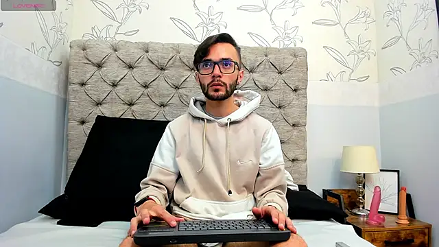 jakemagnus online show from 01/05/25, 11:48