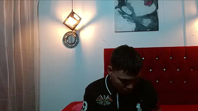 couple lovelyds online show from 02/26/25, 01:53