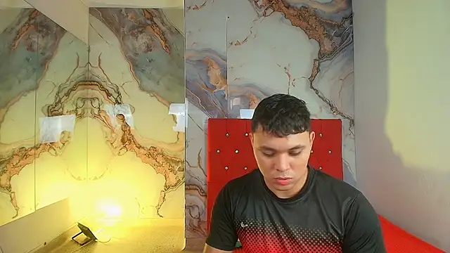 couple lovelyds online show from 12/13/25, 09:09